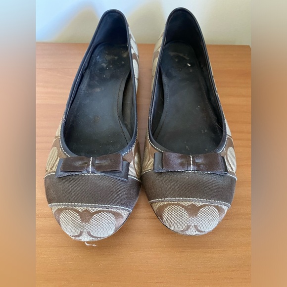 Coach Ballet Flats - Picture 2 of 5